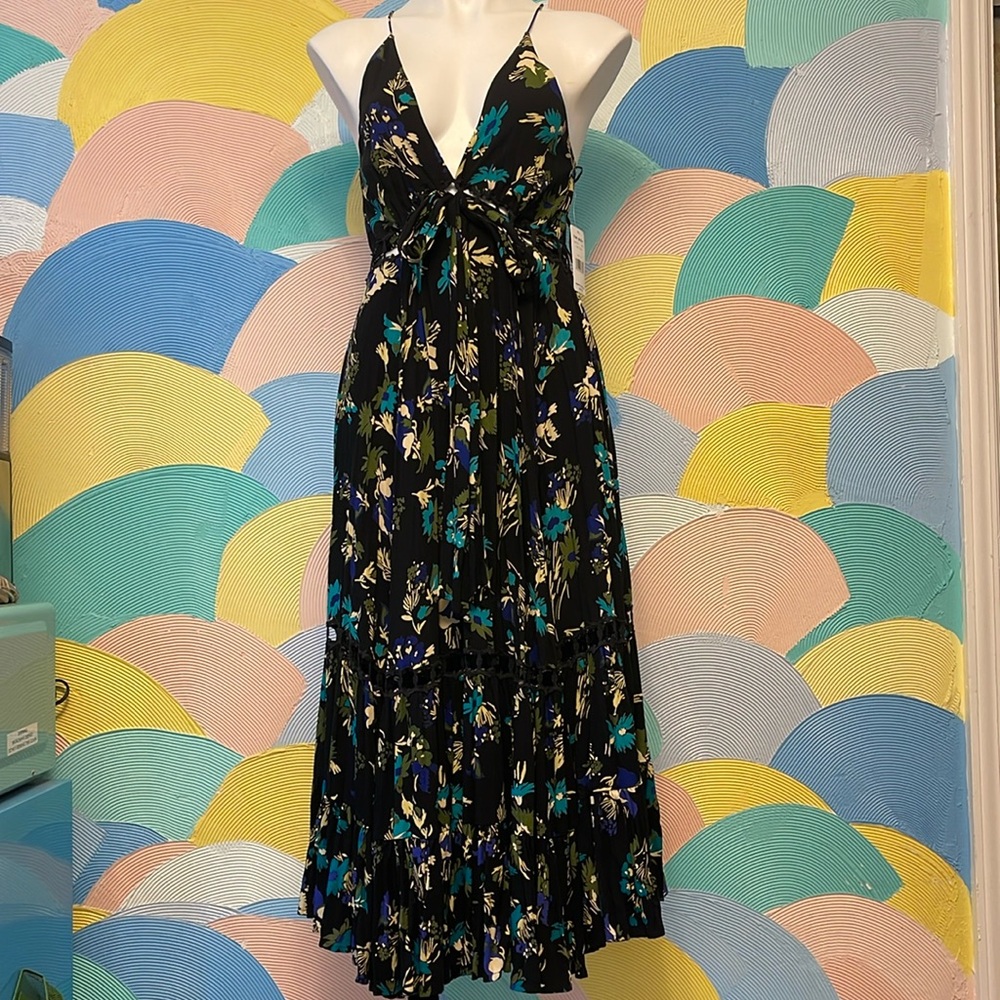 Free people NWT floral blue black V-neck dress cut out back with belt & slip XS